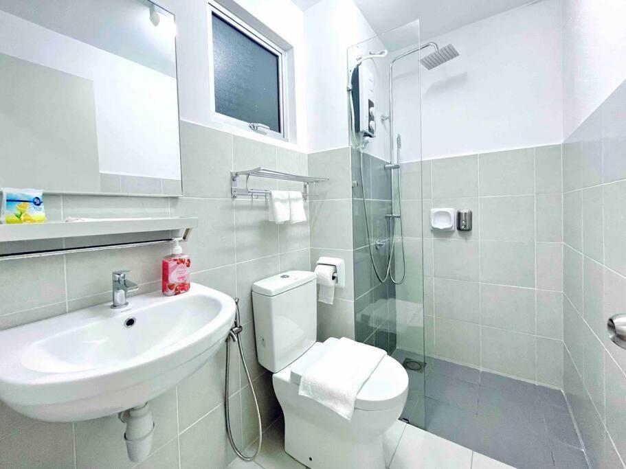Alanis Studio Suite {Shortstay} Sepang Eksteriør billede